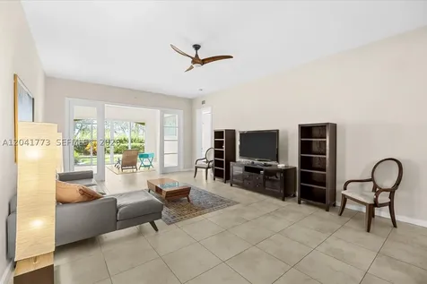 38 E Harbour Isle Drive E Fort Pierce FL 34949