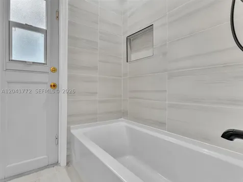 8813 Paradise Court Tamarac FL 33321