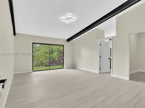 8813 Paradise Court Tamarac FL 33321