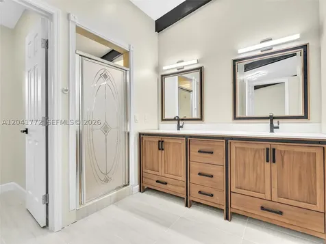 8813 Paradise Court Tamarac FL 33321