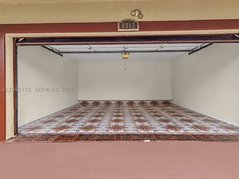 8813 Paradise Court Tamarac FL 33321