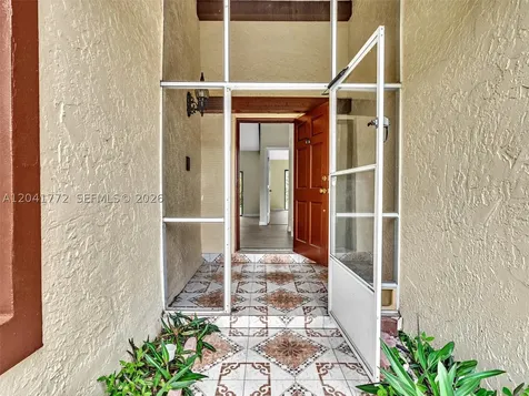 8813 Paradise Court Tamarac FL 33321