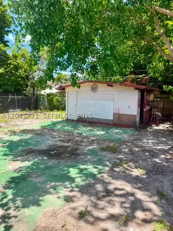 42 E 13th Street Hialeah FL 33010