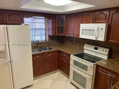 10851 SW 6th Street Sweetwater FL 33174