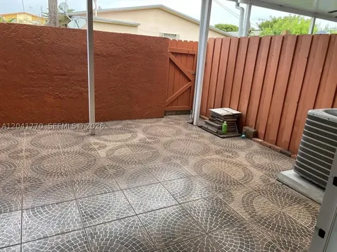 10851 SW 6th Street Sweetwater FL 33174
