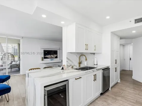 701 Brickell Key Boulevard Miami FL 33131