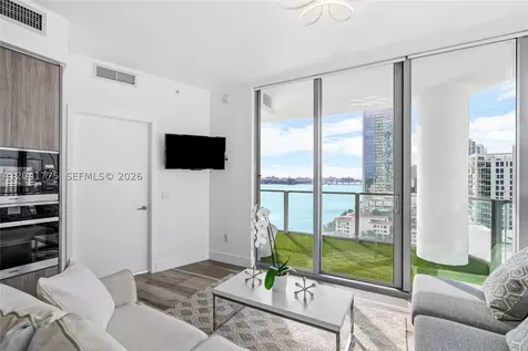 2900 NE 7th Avenue Miami FL 33137