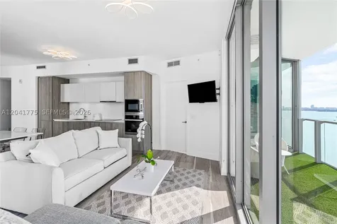 2900 NE 7th Avenue Miami FL 33137