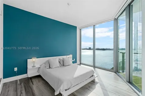 2900 NE 7th Avenue Miami FL 33137