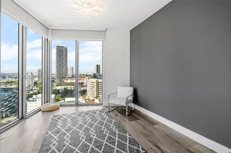 2900 NE 7th Avenue Miami FL 33137