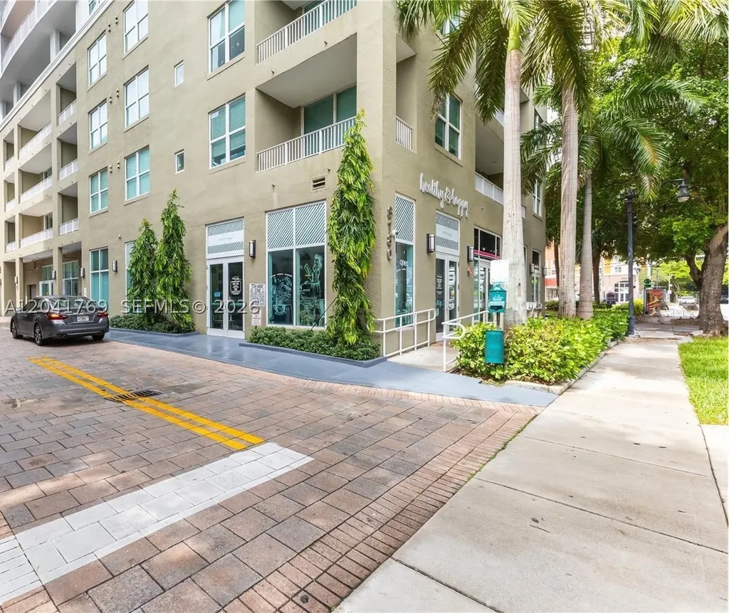 3180 SW 22nd Terrace Miami FL 33145