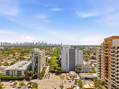 3180 SW 22nd Terrace Miami FL 33145