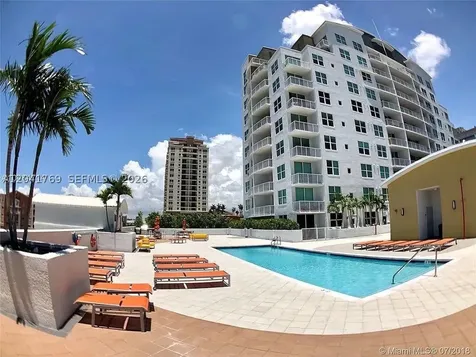 3180 SW 22nd Terrace Miami FL 33145