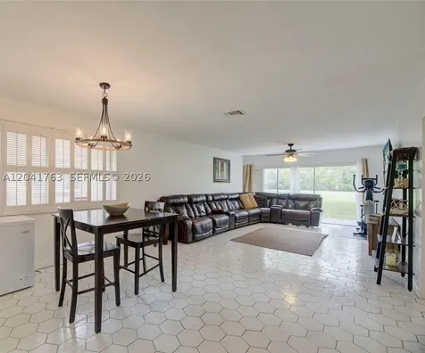6553 NW 99th Avenue Tamarac FL 33321