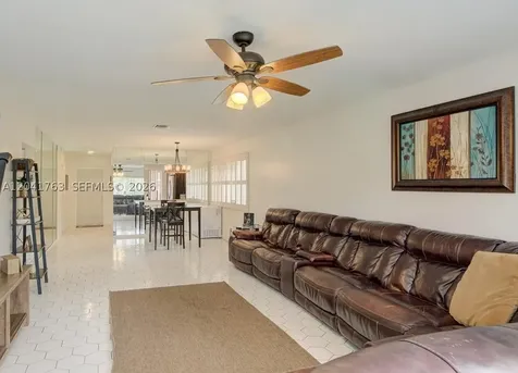 6553 NW 99th Avenue Tamarac FL 33321