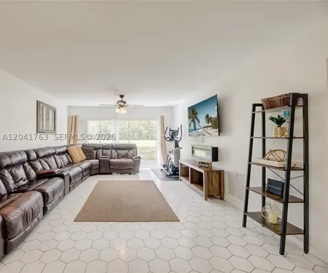6553 NW 99th Avenue Tamarac FL 33321