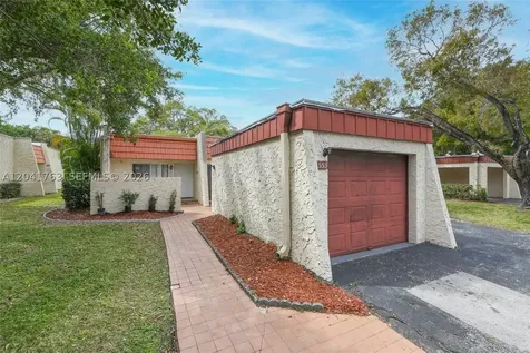 6553 NW 99th Avenue Tamarac FL 33321
