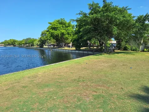 6553 NW 99th Avenue Tamarac FL 33321