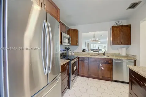 6553 NW 99th Avenue Tamarac FL 33321