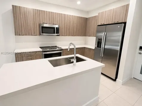 4636 NW 84th Avenue Doral FL 33166