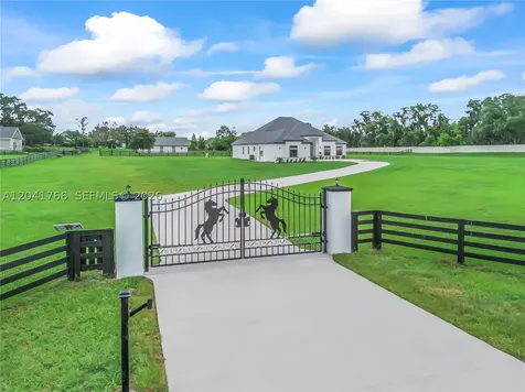 7041 NE 22nd Court Road Ocala FL 34479