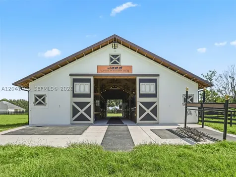 7041 NE 22nd Court Road Ocala FL 34479