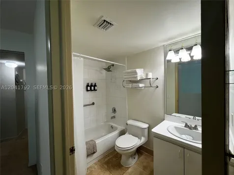 5445 Collins Avenue Miami Beach FL 33140