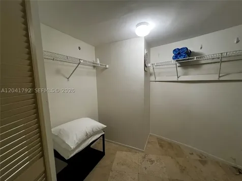 5445 Collins Avenue Miami Beach FL 33140