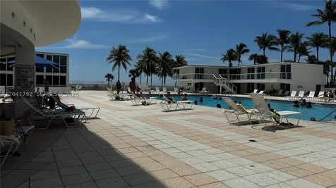5445 Collins Avenue Miami Beach FL 33140