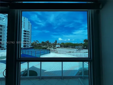 5445 Collins Avenue Miami Beach FL 33140