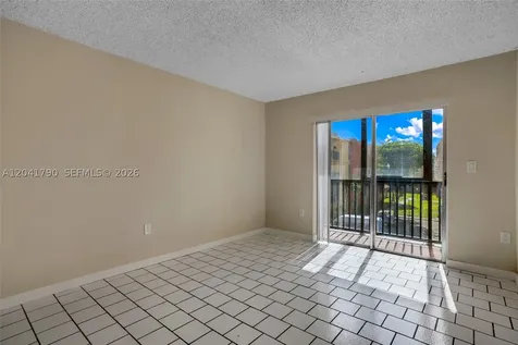 4805 NW 7th Street Miami FL 33126