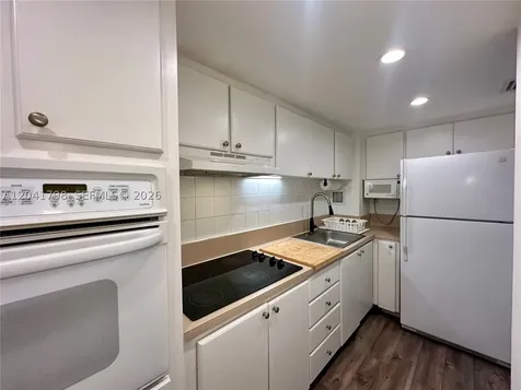 1200 West Avenue Miami Beach FL 33139