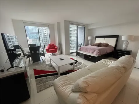 31 SE 6th Street Miami FL 33131