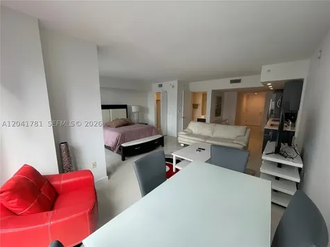 31 SE 6th Street Miami FL 33131