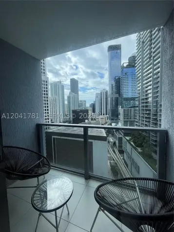 31 SE 6th Street Miami FL 33131