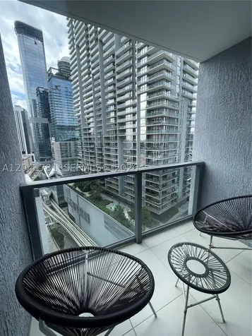 31 SE 6th Street Miami FL 33131