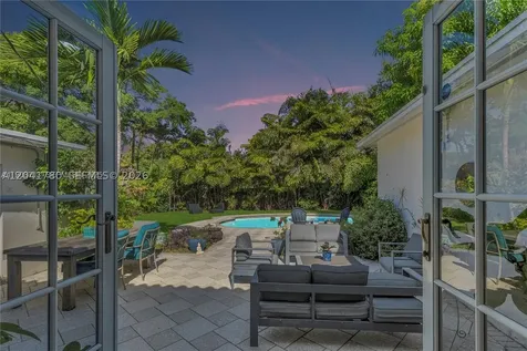 1875 Alamanda Drive North Miami FL 33181