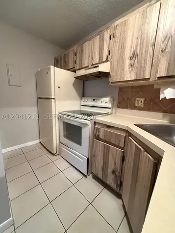 614 Sea Pine Way Green Acres FL 33415