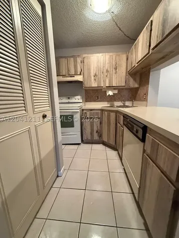 614 Sea Pine Way Green Acres FL 33415