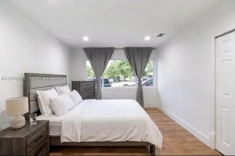 16100 NE 9th Court North Miami Beach FL 33162