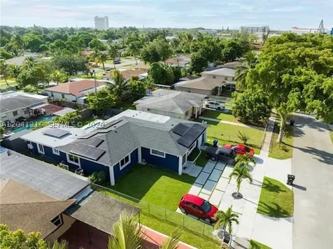 16100 NE 9th Court North Miami Beach FL 33162