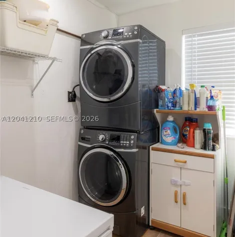 16100 NE 9th Court North Miami Beach FL 33162