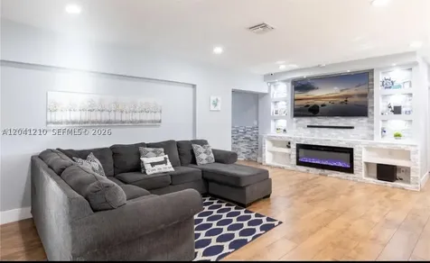 16100 NE 9th Court North Miami Beach FL 33162