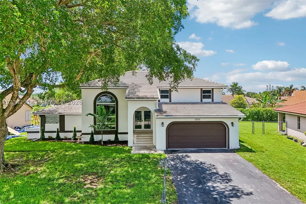 15010 E Falcons Lea Drive Davie FL 33331