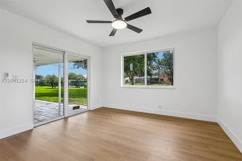 15010 E Falcons Lea Drive Davie FL 33331