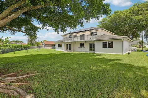 15010 E Falcons Lea Drive Davie FL 33331