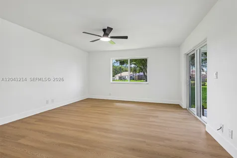 15010 E Falcons Lea Drive Davie FL 33331