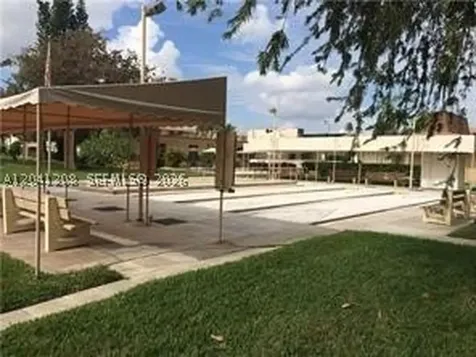17050 NE 14th Avenue Miami FL 33162