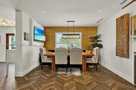 16416 NE 32nd Avenue North Miami Beach FL 33160