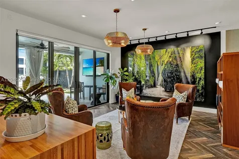 16416 NE 32nd Avenue North Miami Beach FL 33160